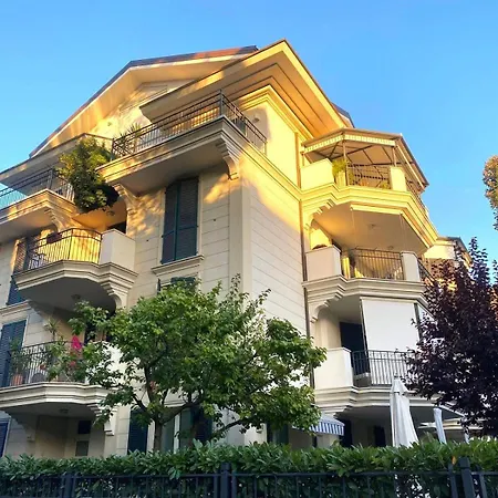 Luxury Collection - Ponchielli 19 *