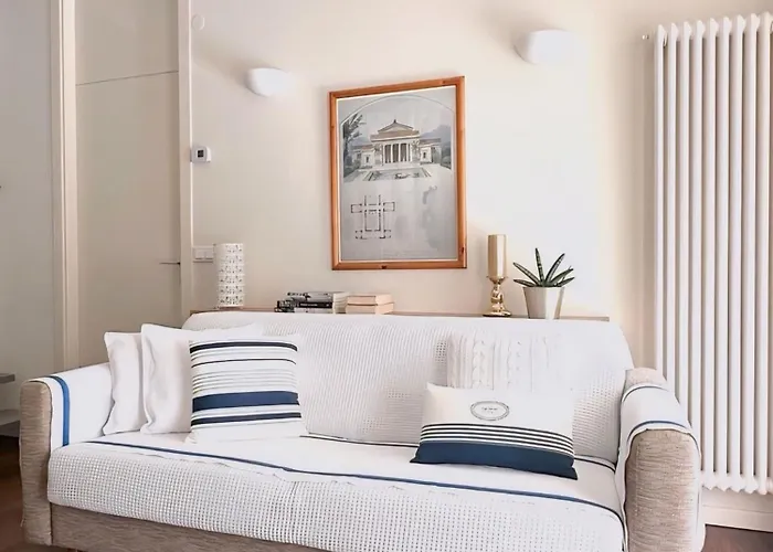 아파트 Luxury Collection - Ponchielli 19